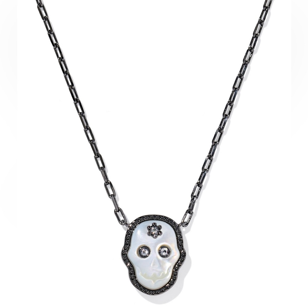NEW!! Kendra Scott Gunmetal Skeleton Short Pendant Necklace